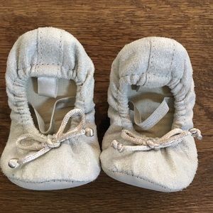 LIKE NEW Gap Ballet Flats